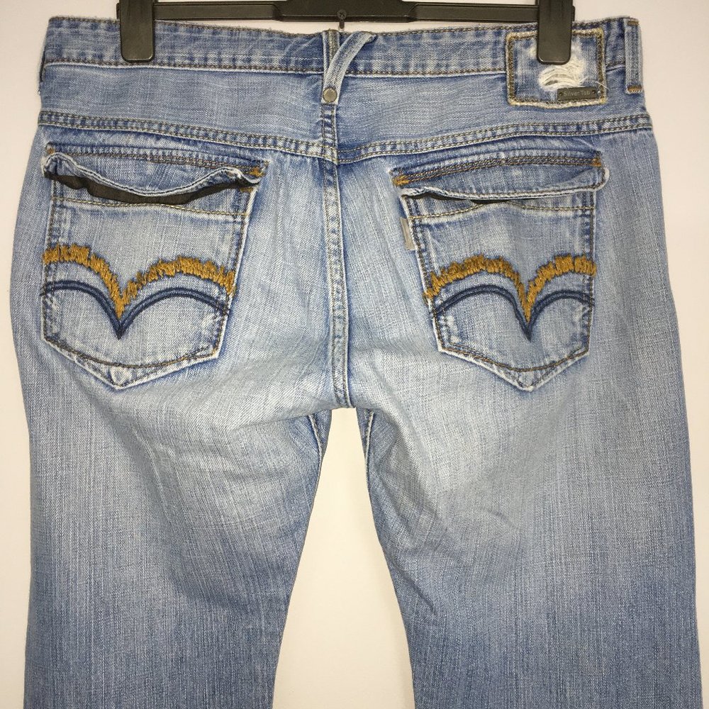 SilverTab Mens 34x30 Distressed Embroidered Flap Pocket Light Wash Straight Jean